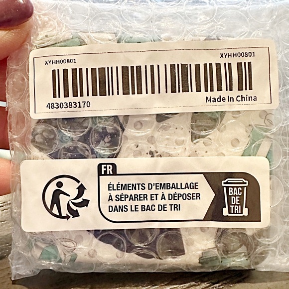 NWT-Elegant Folding Compact Makeup Mirror - Picture 4 of 5